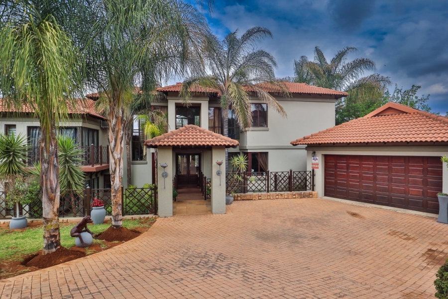 3 Bedroom Property for Sale in Birdwood Estate North West